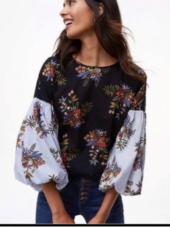 LOFT Tops - LOFT Puff Sleeve Printed Blouse